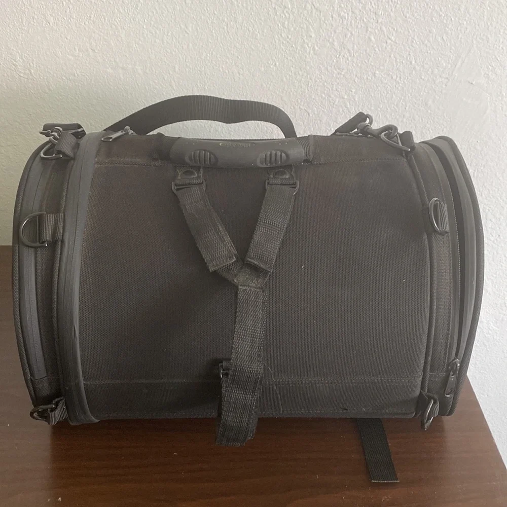 Kuryakyn‎ Daily Trunk Roll Motorcycles Bag
